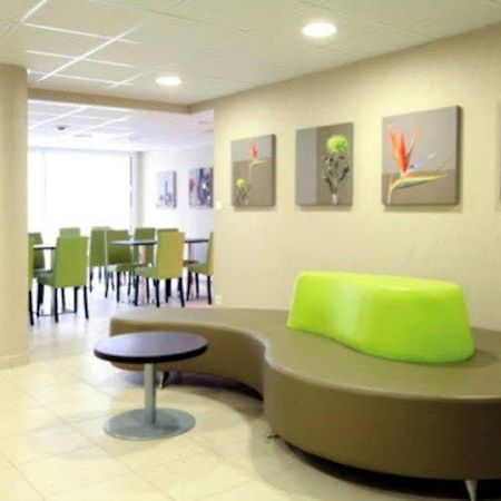Park And Suites Confort Toulouse Lhers מראה חיצוני תמונה