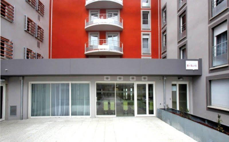 Park And Suites Confort Toulouse Lhers מראה חיצוני תמונה