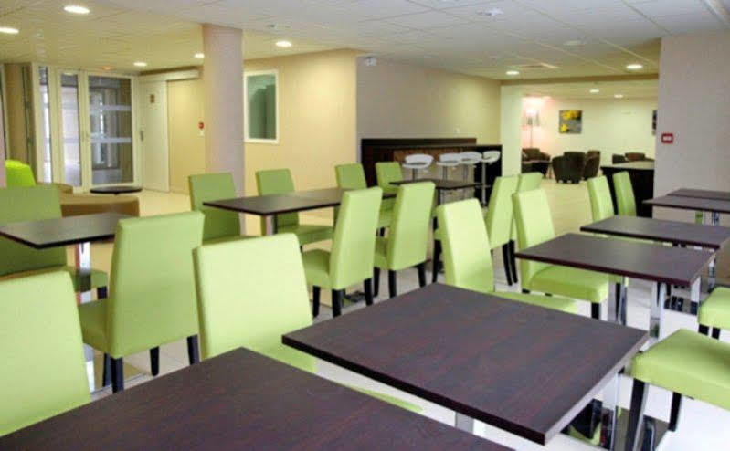 Park And Suites Confort Toulouse Lhers מראה חיצוני תמונה